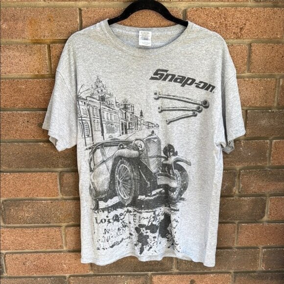 Snap On Gray Classic Car Graphic Tee - Picture 1 of 6